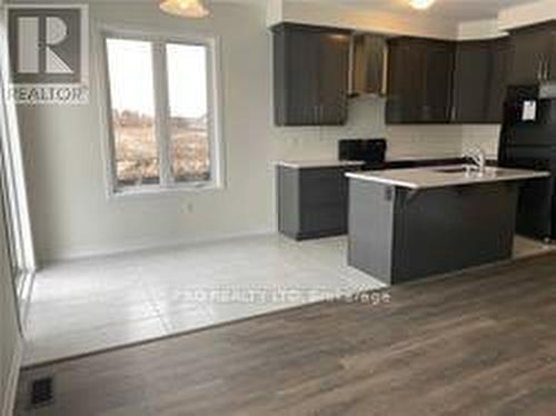 46 Circus Cres N, Brampton, ON - Indoor Photo Showing Kitchen With Double Sink
