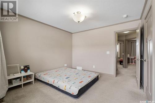 254 Maningas Bend, Saskatoon, SK - Indoor Photo Showing Bedroom