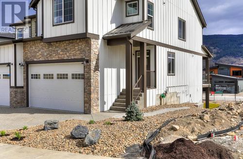 313 Arrowleaf Rise, Coldstream, BC - Outdoor