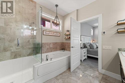 1721 Tower Ranch Boulevard, Kelowna, BC - Indoor Photo Showing Bathroom