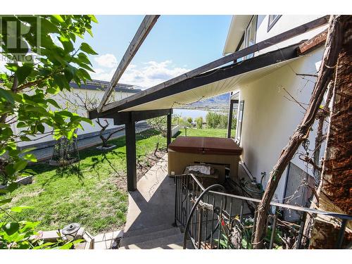 4004 39Th Street, Osoyoos, BC - Outdoor With Exterior