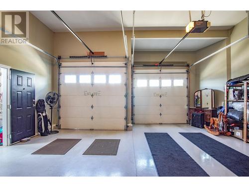 9313 Orchard Ridge Drive, Coldstream, BC - Indoor Photo Showing Garage