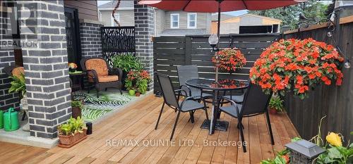 89 Ontario St, Quinte West, ON - Outdoor With Deck Patio Veranda