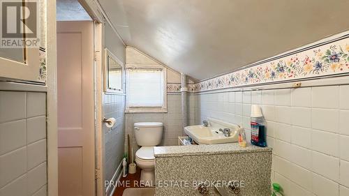 262 Prince Arthur Street, South Huron, ON - Indoor Photo Showing Bathroom