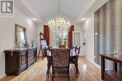 206 Ambleside Dr, London, ON - Indoor Photo Showing Dining Room