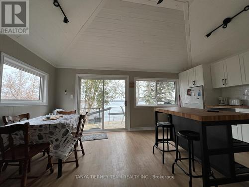723 Bolin Rd, Otonabee-South Monaghan, ON - Indoor Photo Showing Dining Room