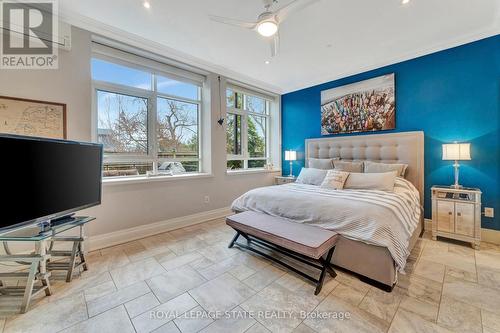 104 - 397 King Street W, Hamilton, ON - Indoor Photo Showing Bedroom