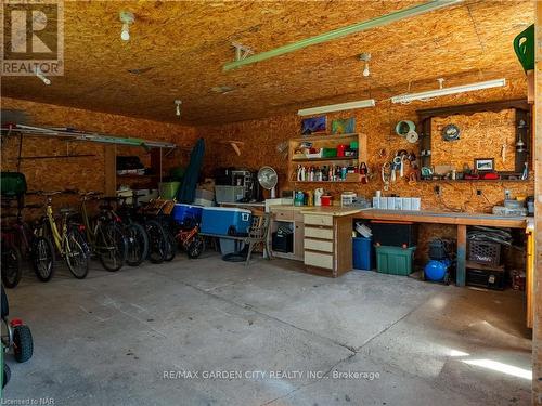 3485 Snider Rd, Port Colborne, ON - Indoor Photo Showing Garage