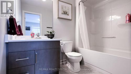 151 Juneberry Road, Thorold, ON - Indoor Photo Showing Bathroom