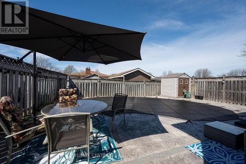 10 Locust Cres, London, ON - Outdoor With Exterior