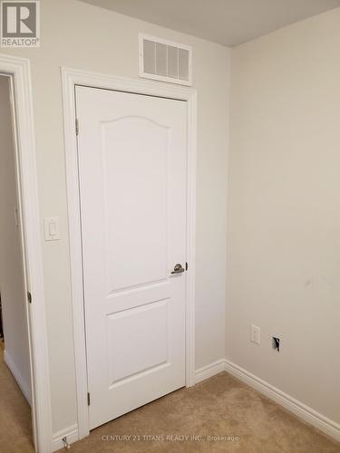 2058 Donald Cousens Parkway, Markham, ON - Indoor Photo Showing Other Room