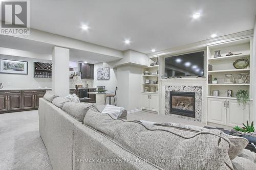 61 Jacob Way, Whitchurch-Stouffville, ON - Indoor With Fireplace