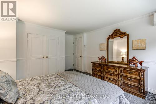 304 Champlain Road, Penetanguishene, ON - Indoor Photo Showing Bedroom