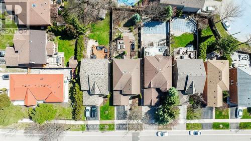 1127 Queen St W, Mississauga, ON - Outdoor