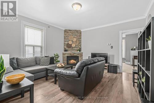 #3 -75 Mcintyre Cres, Halton Hills, ON - Indoor Photo Showing Living Room With Fireplace