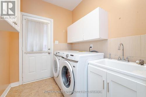397 Van Kirk Dr, Brampton, ON - Indoor Photo Showing Laundry Room