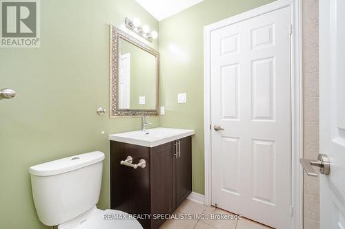 397 Van Kirk Dr, Brampton, ON - Indoor Photo Showing Bathroom