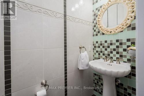 118 Footbridge Crescent, Brampton, ON -  Photo Showing Bathroom