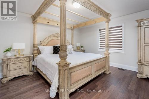 118 Footbridge Cres, Brampton, ON - Indoor Photo Showing Bedroom