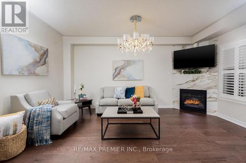 118 Footbridge Cres, Brampton, ON - Indoor Photo Showing Living Room With Fireplace