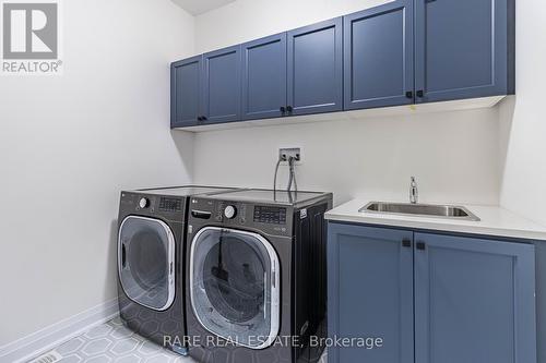 2434 Irene Cres, Oakville, ON - Indoor Photo Showing Laundry Room