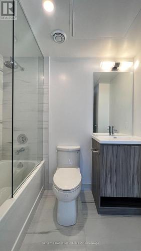 3308 - 55 Cooper Street, Toronto, ON - Indoor Photo Showing Bathroom