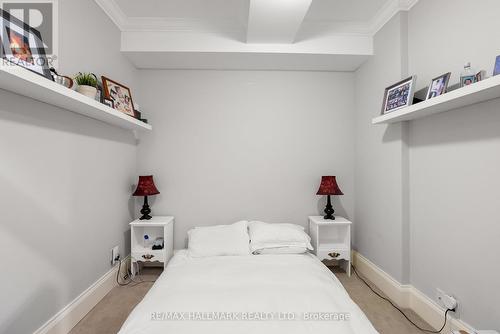 2151 Danforth Avenue, Toronto, ON - Indoor Photo Showing Bedroom