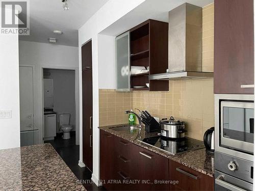 1702 - 12 York Street, Toronto, ON - Indoor Photo Showing Kitchen With Upgraded Kitchen