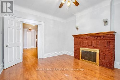 282 Ossington Ave, Toronto, ON - Indoor With Fireplace