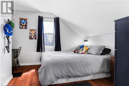 315421 Highway 6, Chatsworth (Twp), ON - Indoor Photo Showing Bedroom