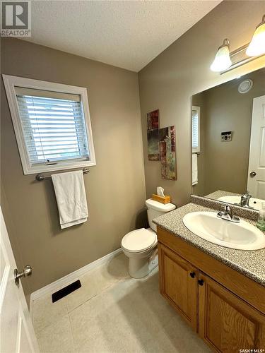 626 Memorial Drive, Spiritwood, SK - Indoor Photo Showing Bathroom