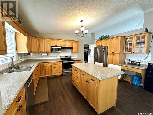 626 Memorial Drive, Spiritwood, SK - Indoor Photo Showing Kitchen With Double Sink