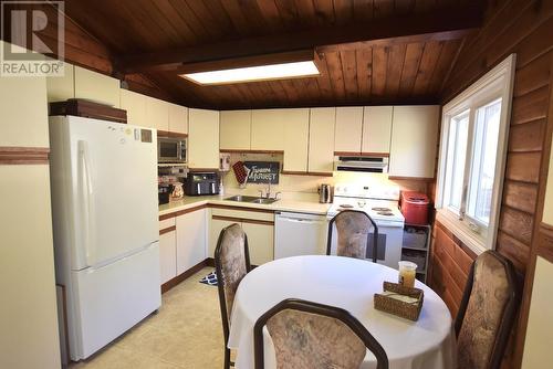 4407 Highway 17, Spragge, ON - Indoor Photo Showing Kitchen With Double Sink