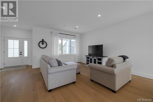 220 Princess Royal Street, Saint Andrews, NB - Indoor Photo Showing Living Room