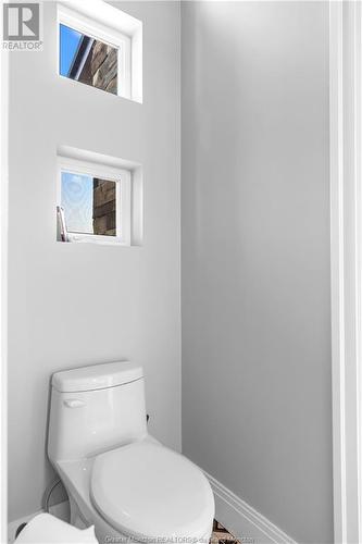 486 Paturel, Shediac, NB - Indoor Photo Showing Bathroom