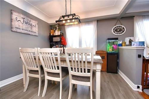 3 Pleasant Avenue, Hamilton, ON - Indoor Photo Showing Dining Room