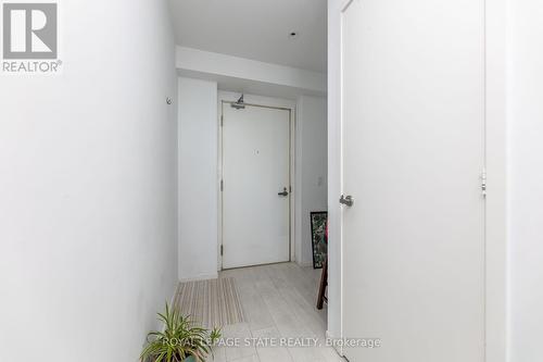 4104 - 159 Dundas Street E, Toronto, ON - Indoor Photo Showing Other Room