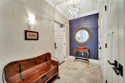 Large foyer to spread out all your guests - 397 King Street W|Unit #104, Dundas, ON - Indoor Photo Showing Other Room