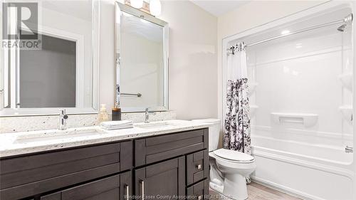6401 North Townline Road, Amherstburg, ON - Indoor Photo Showing Bathroom