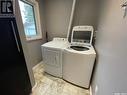 357 7Th Avenue W, Melville, SK  - Indoor Photo Showing Laundry Room 