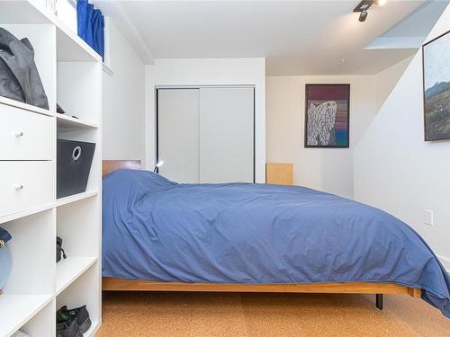 1-532 Fisgard St, Victoria, BC - Indoor Photo Showing Bedroom