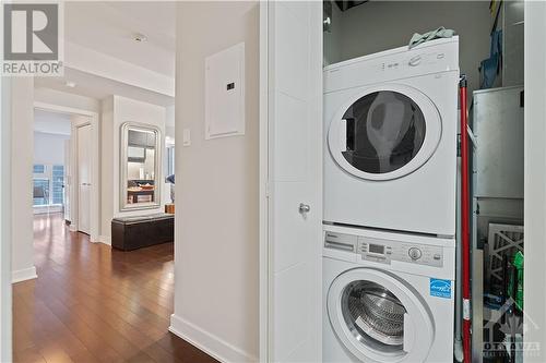 179 Metcalfe Street Unit#1204, Ottawa, ON - Indoor Photo Showing Laundry Room