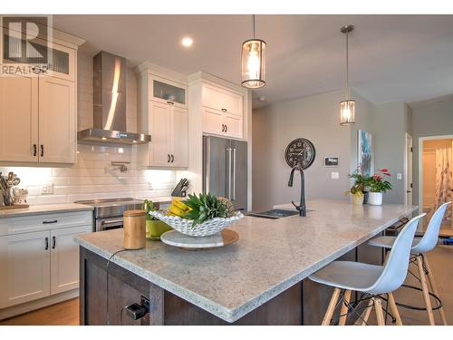 5350 Silver Star Road Unit# 25, Vernon, BC - Indoor Photo Showing Kitchen With Upgraded Kitchen