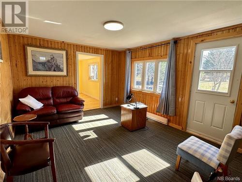 15 Carville Road, Mclaughlin, NB - Indoor Photo Showing Living Room