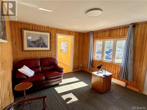 15 Carville Road, Mclaughlin, NB - Indoor Photo Showing Living Room