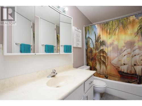 290 Mills Road Unit# 202, Kelowna, BC - Indoor Photo Showing Bathroom