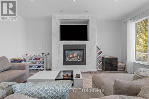 10349 Lakeshore Road W, Port Colborne, ON - Indoor Photo Showing Living Room With Fireplace