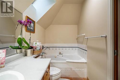#31 -4636 Blackcomb Way, Whistler, BC - Indoor Photo Showing Bathroom