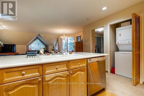 #31 -4636 Blackcomb Way, Whistler, BC - Indoor Photo Showing Laundry Room