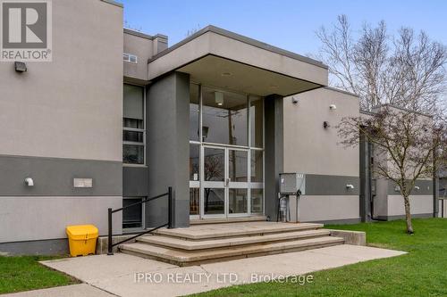 #102 -111 Main St, East Luther Grand Valley, ON - Outdoor